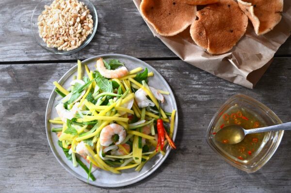 Vietnamese green mango salad with shrimp