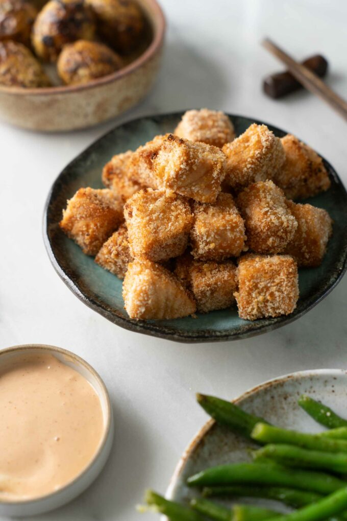air fryer salmon bites with sides and dipping sauce