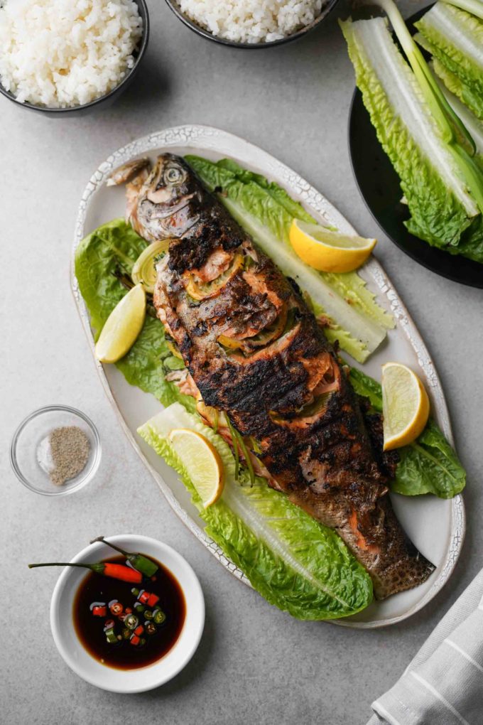 char grilled fish with lemon