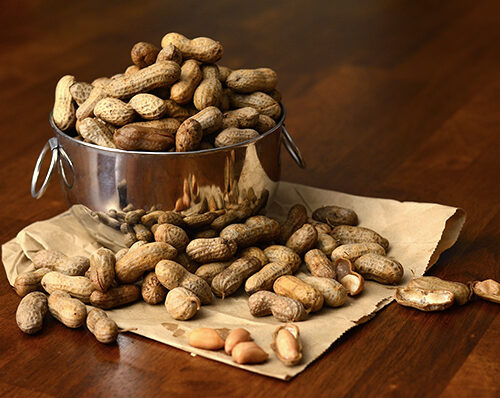 vietnamese boiled peanuts, yum!