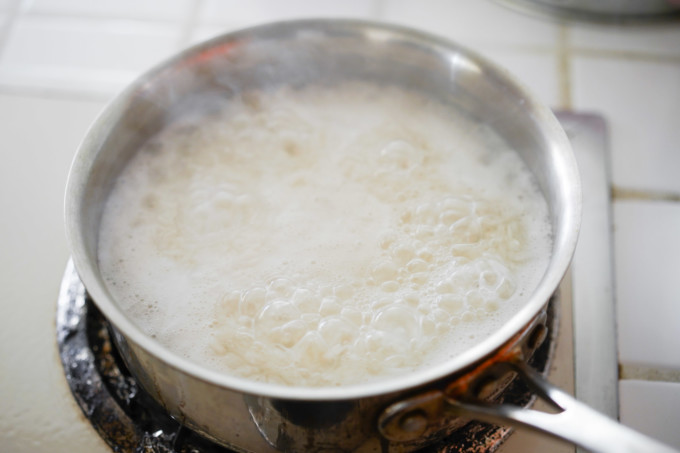 boiling pot of jasmine rice