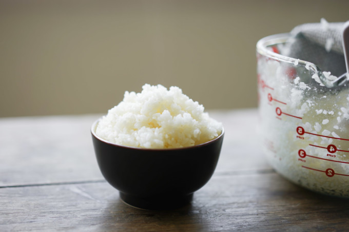 bowl of rice, cooked in a microwave!