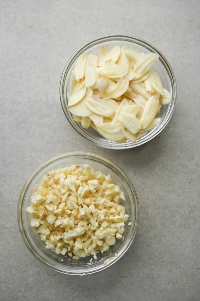 chopped and sliced garlic