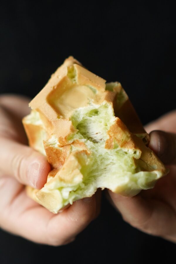 Pandan Waffle Recipe (Bánh Kẹp Lá Dứa) Hungry Huy