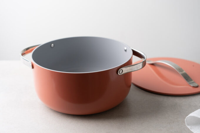 Caraway dutch oven and lid
