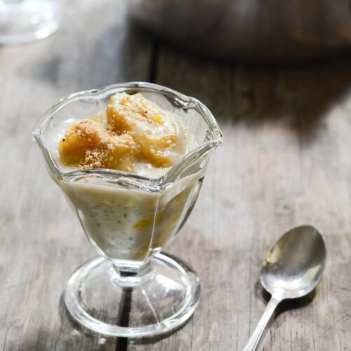 Vietnamese Banana, Coconut & Tapioca Dessert (Chè Chuối)