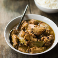 chicken adobo with rice
