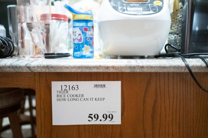 rice cooker retail sign