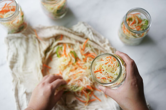 transfer pickles to glass jars