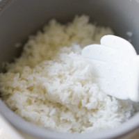 fluffing rice
