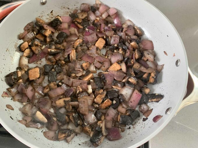 sauteing onion, mushroom and garlic in Caraway saute pan