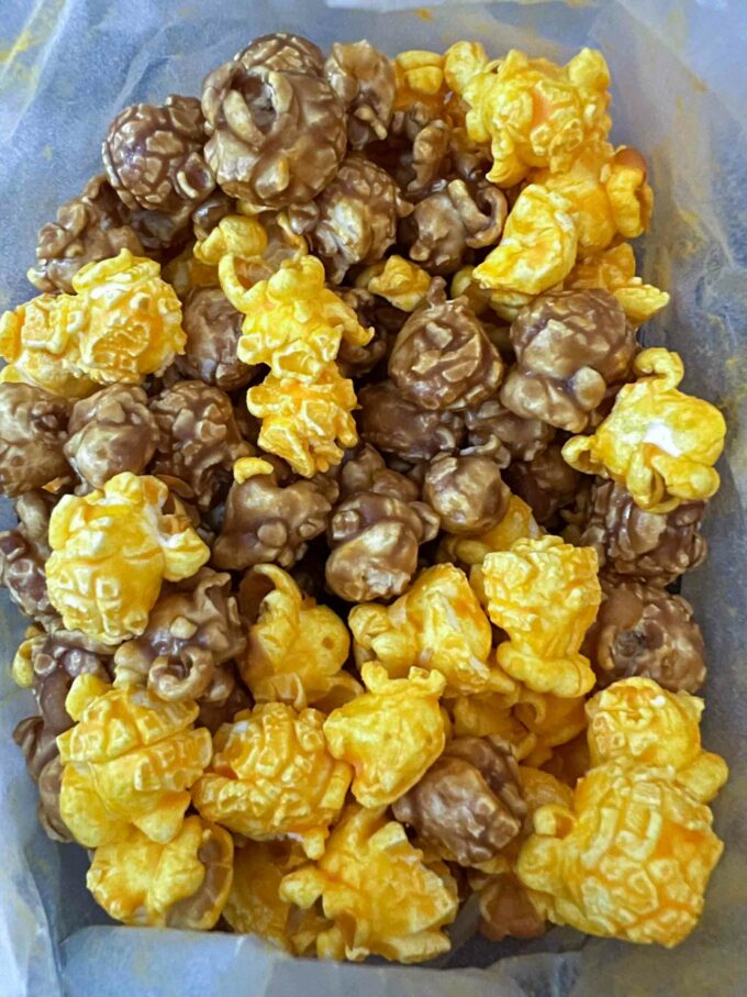 Garrett's Popcorn - cheese, and caramel