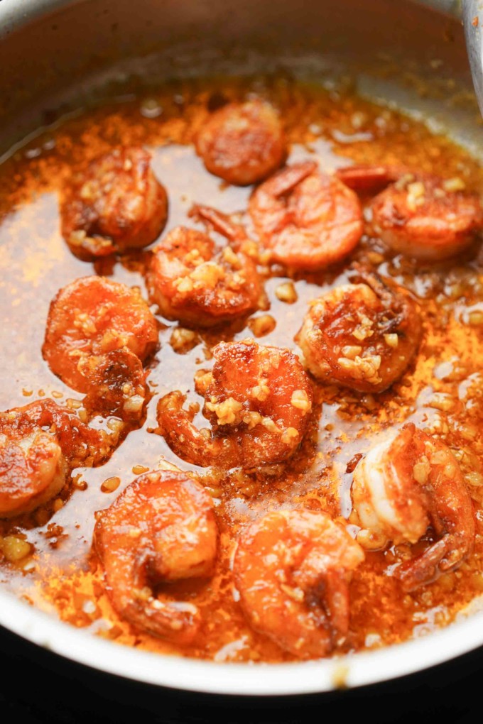 Hawaiian garlic shrimp in a pan