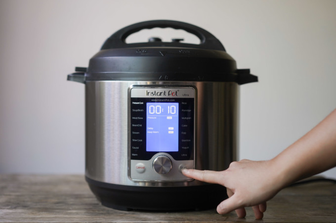 inputting the settings for perfect Instant Pot rice