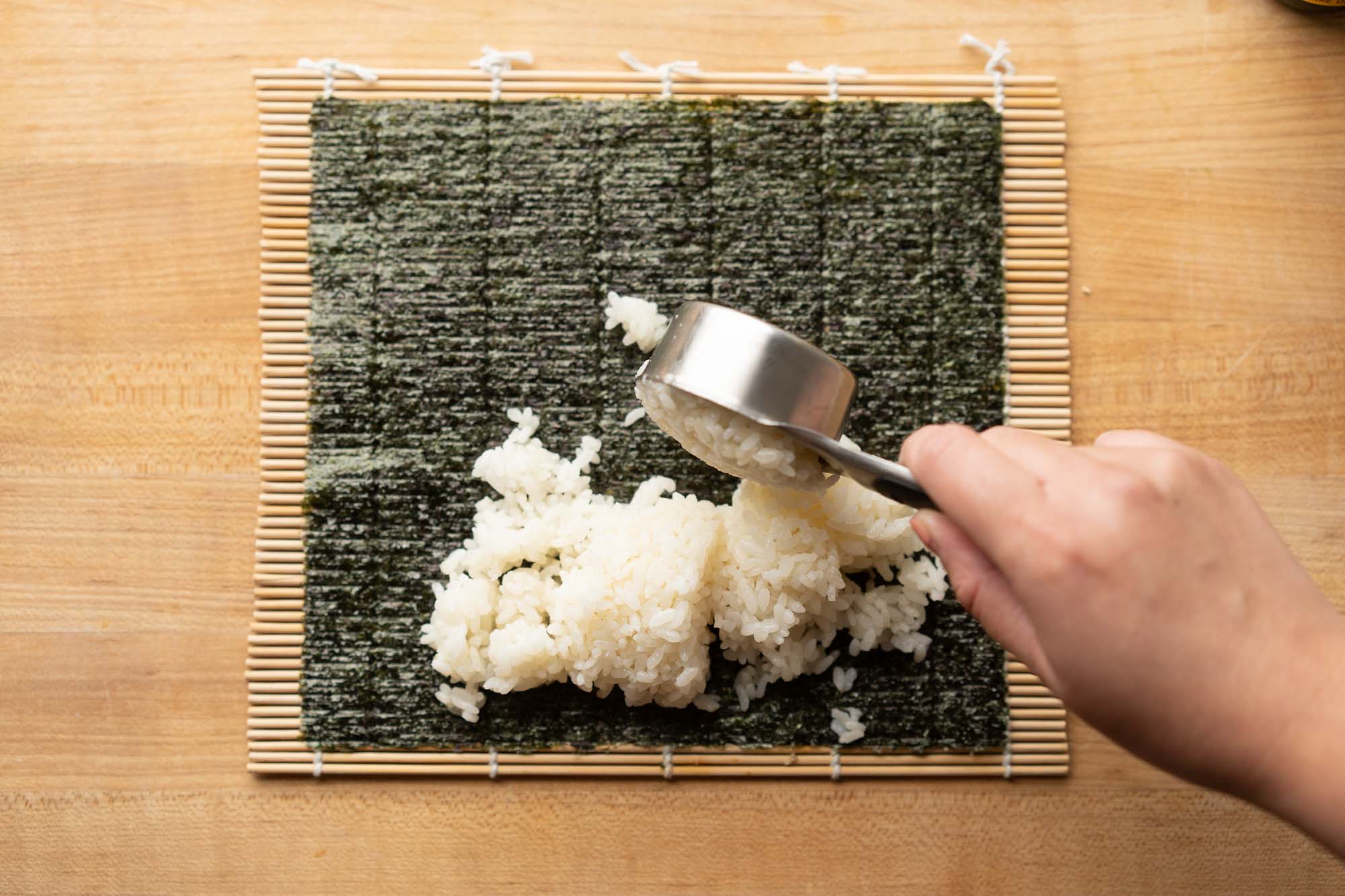 Kimbap Recipe (Korean Seaweed Rice 'Sushi' Rolls) Hungry Huy