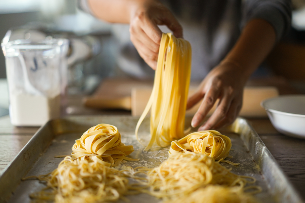 making fettuccine nests