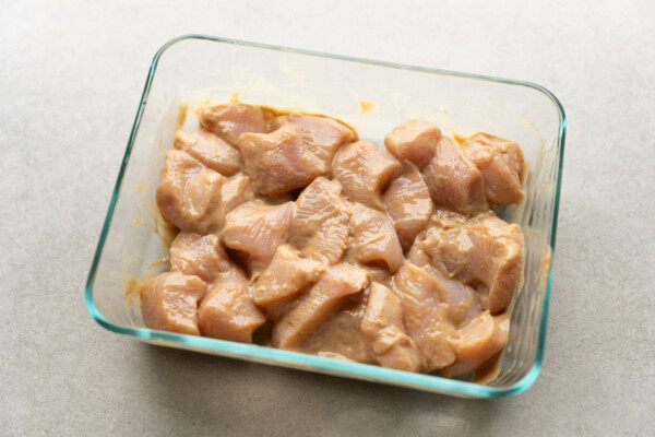marinating chicken in glass container