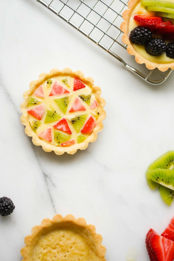 mini fruit tart with alternative fruit design