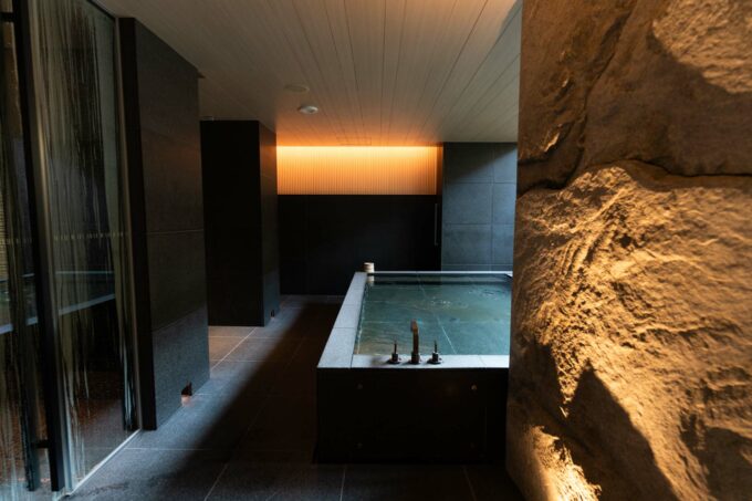 private onsen at hotel Mitsui
