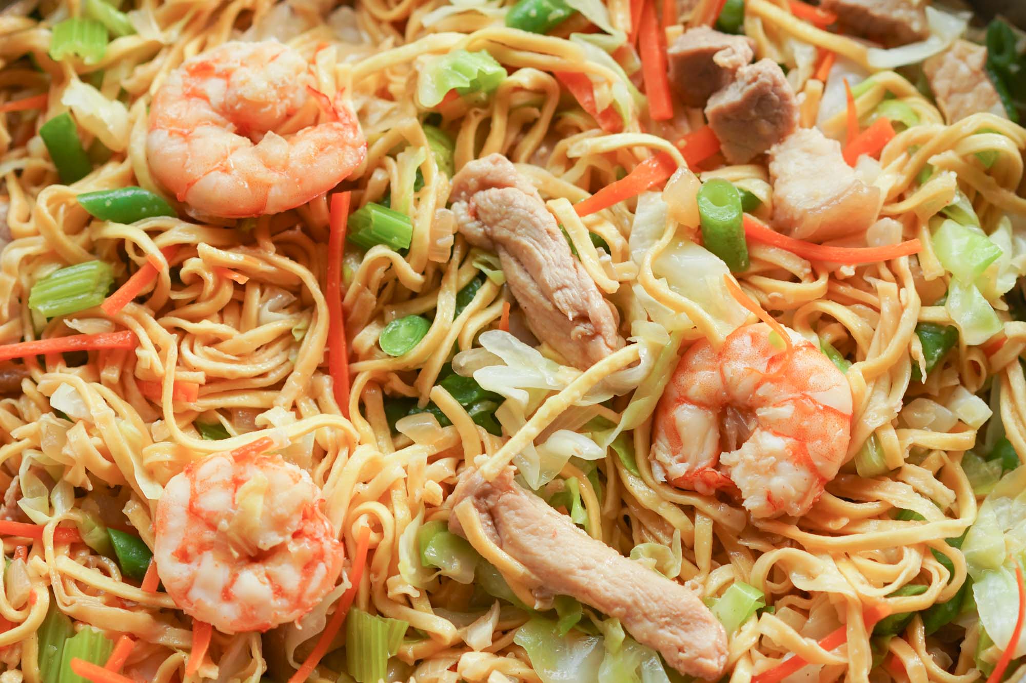 Filipino pancit canton