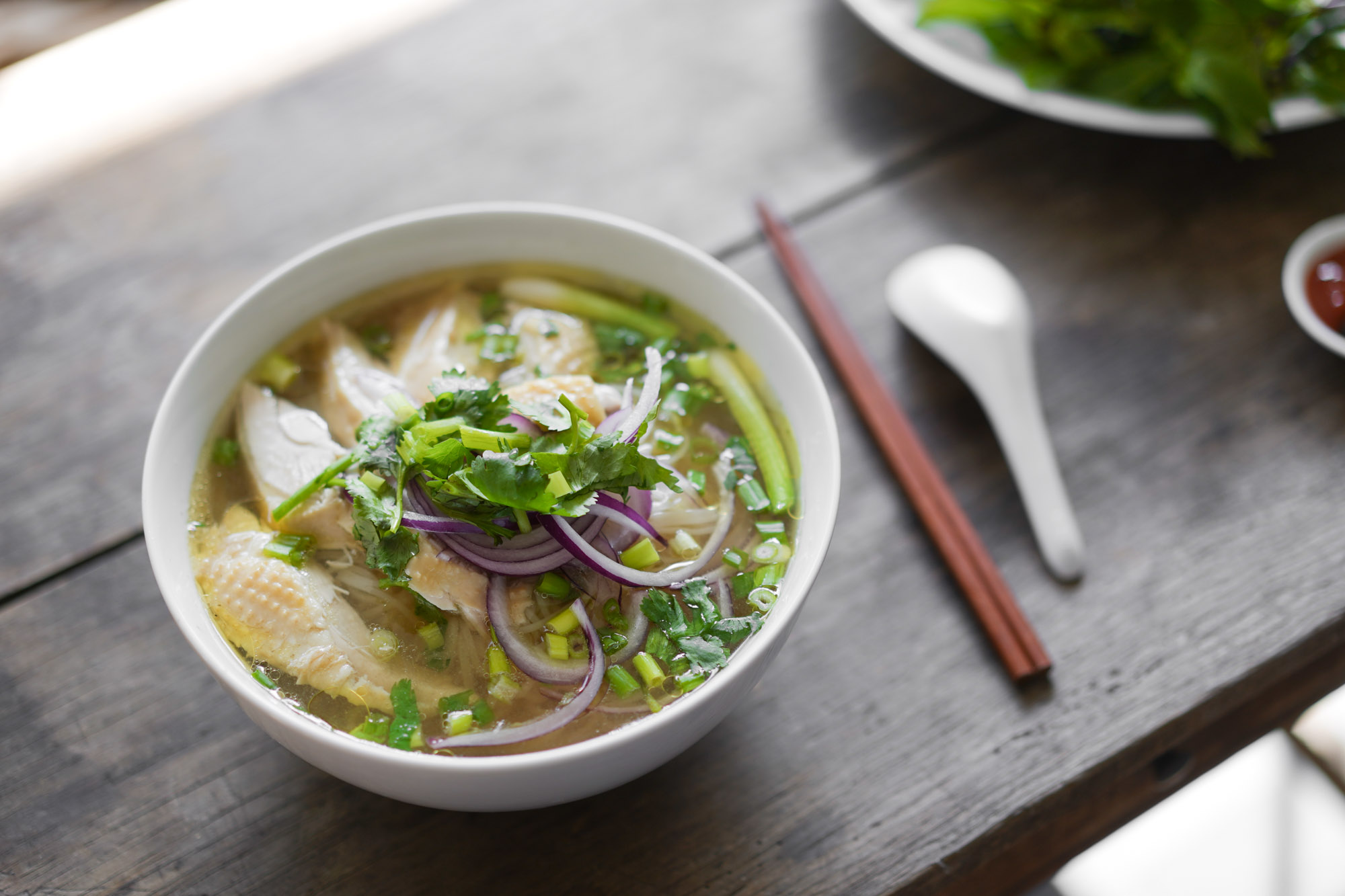 bowl of pho ga