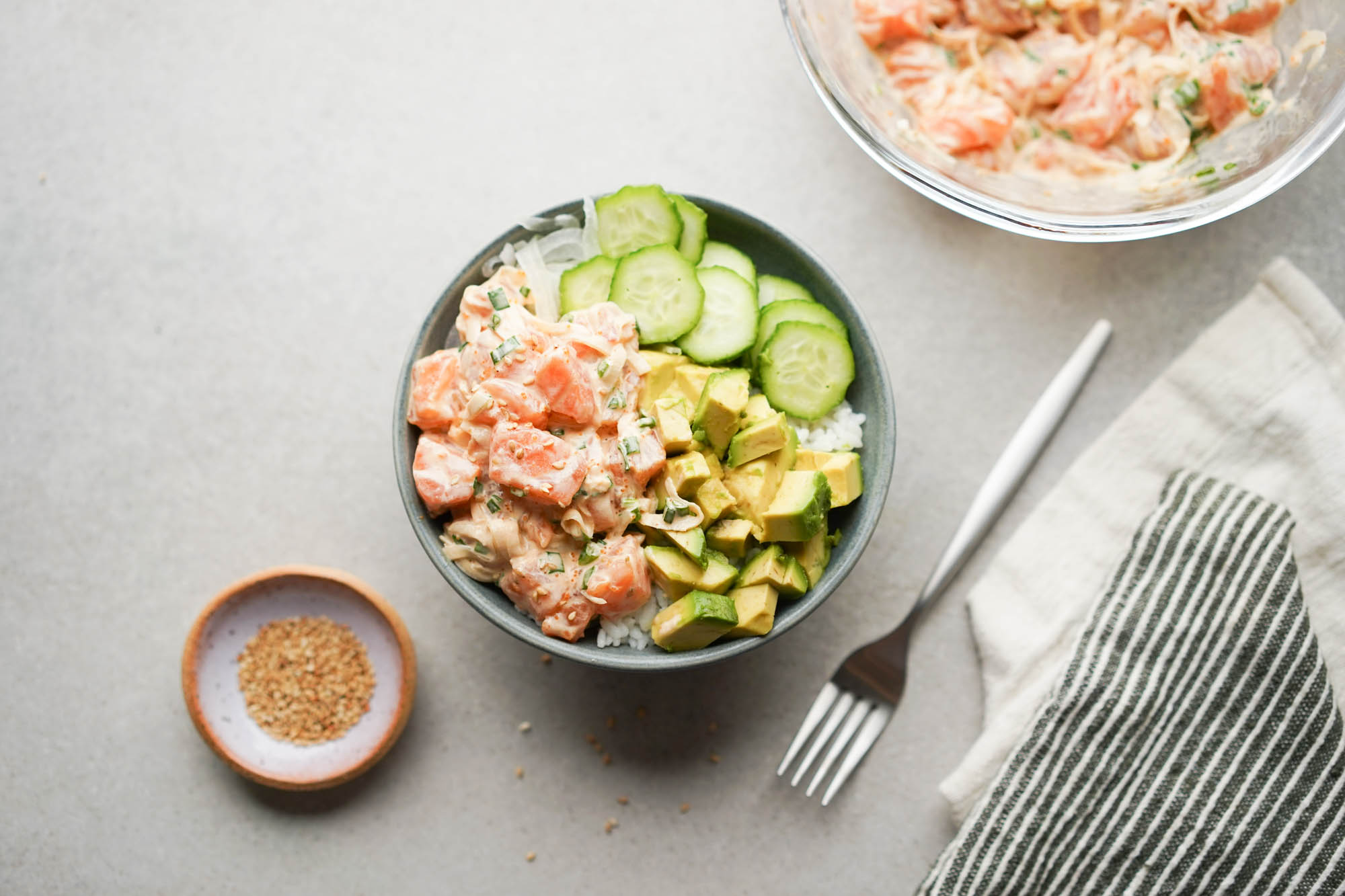 EASY Salmon Poke Bowl Recipe - Raw & Cooked Versions!