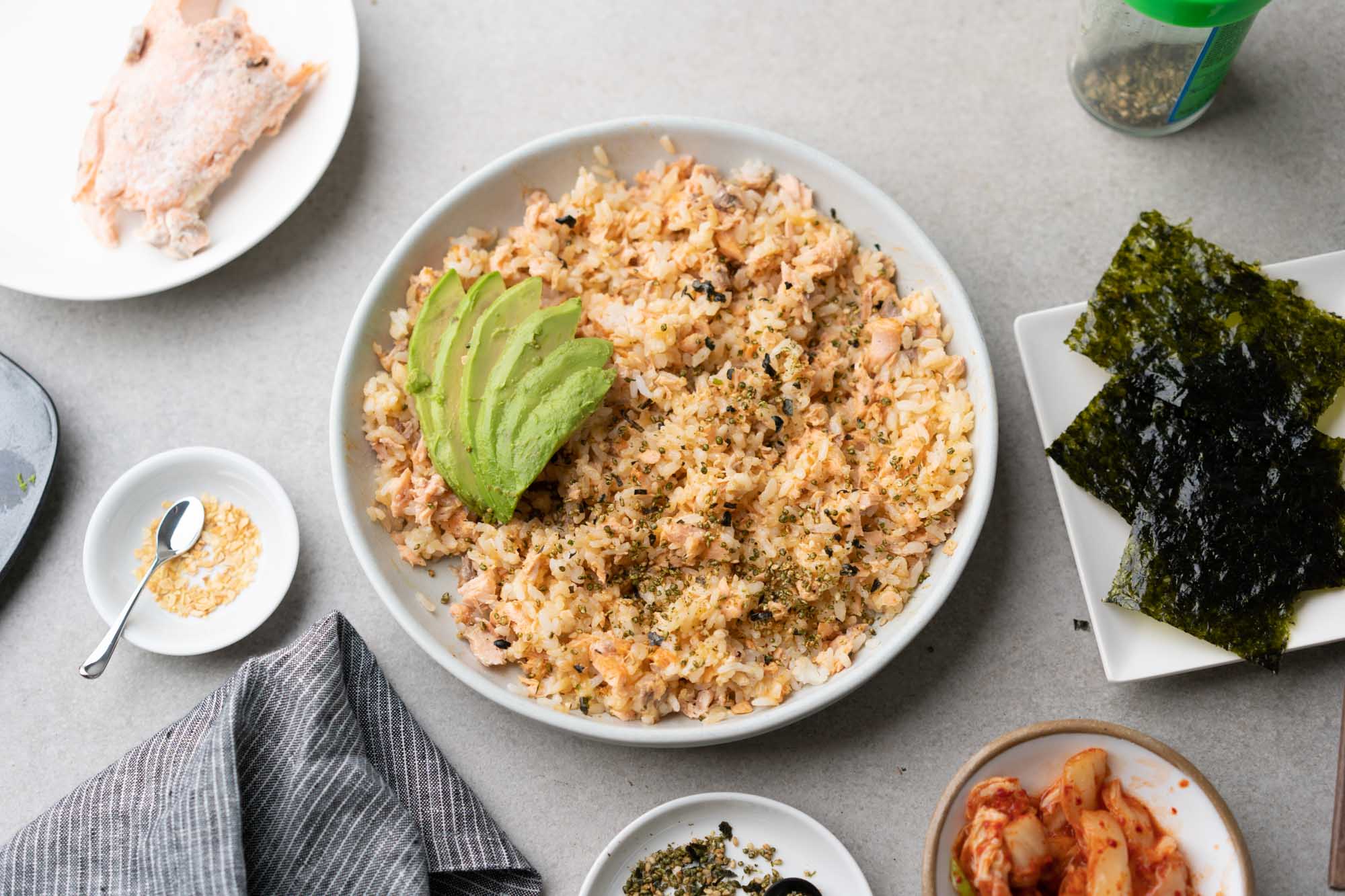 salmon rice bowl w avocado