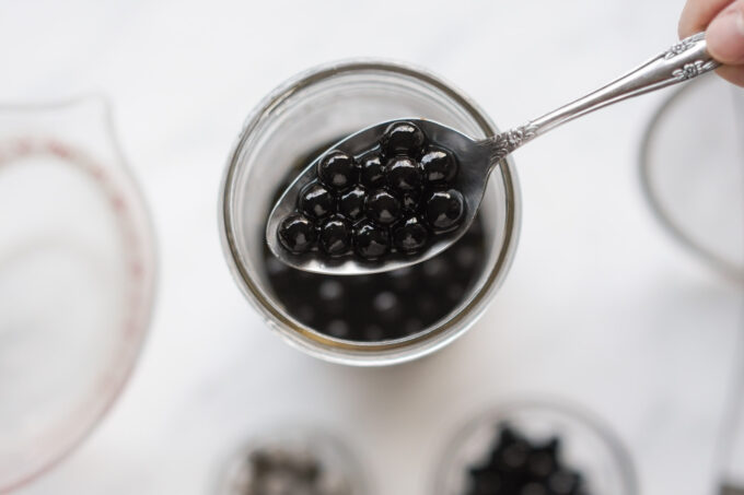 soaking boba in syrup