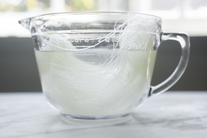 soaking rice noodles in water