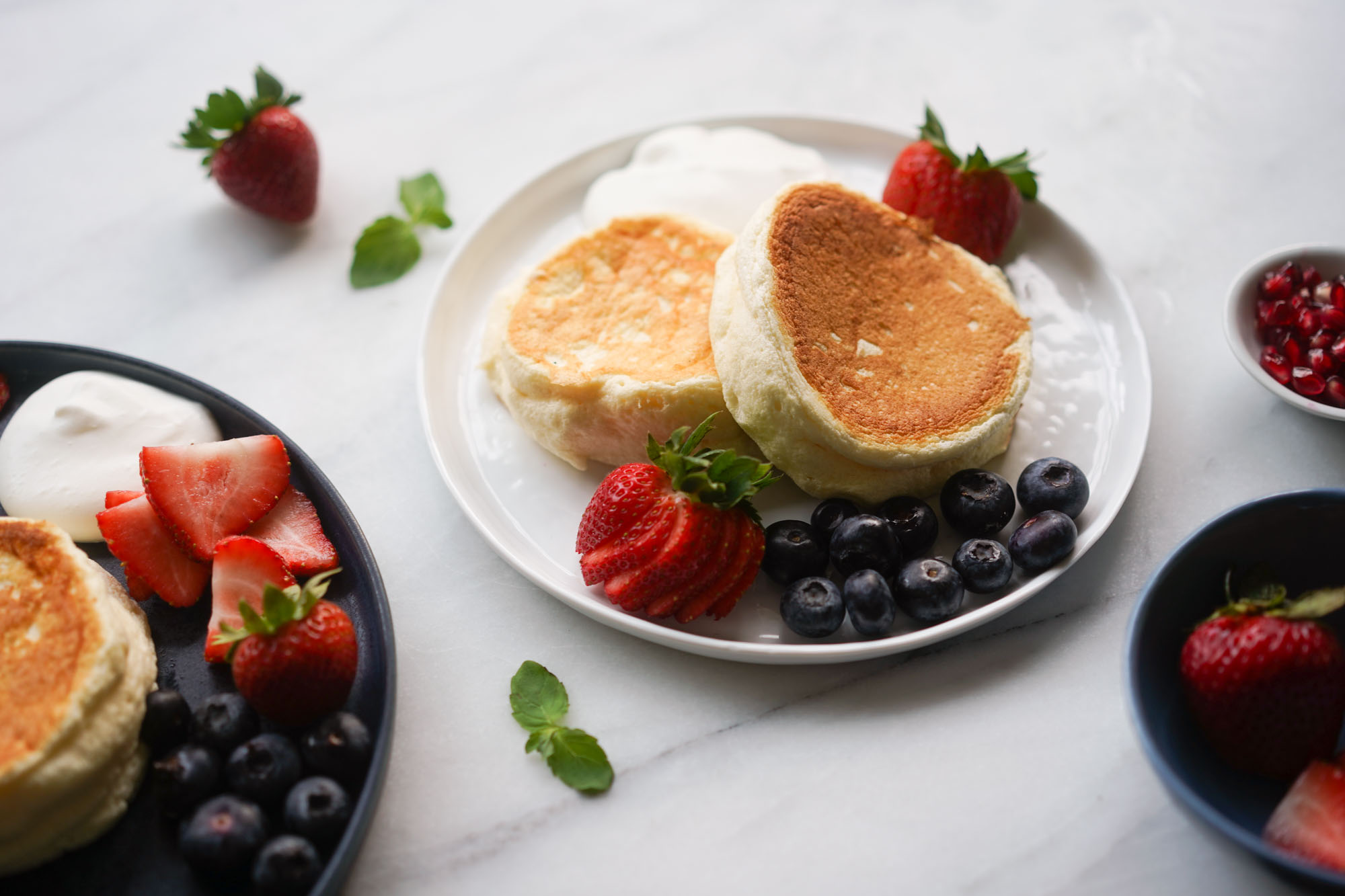 fluffy souffle pancakes with fruit