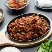 spicy pork bulgogi on sizzling plate