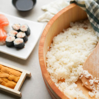 sushi rice in a hangiri