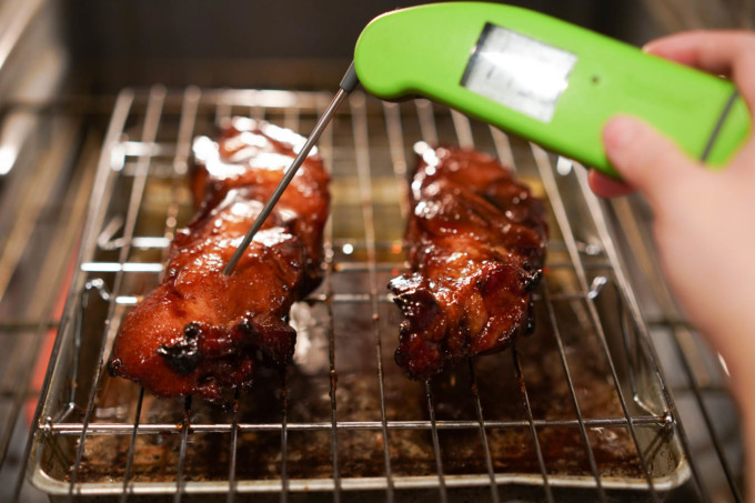 instant read thermometer in Chinese bbq char siu