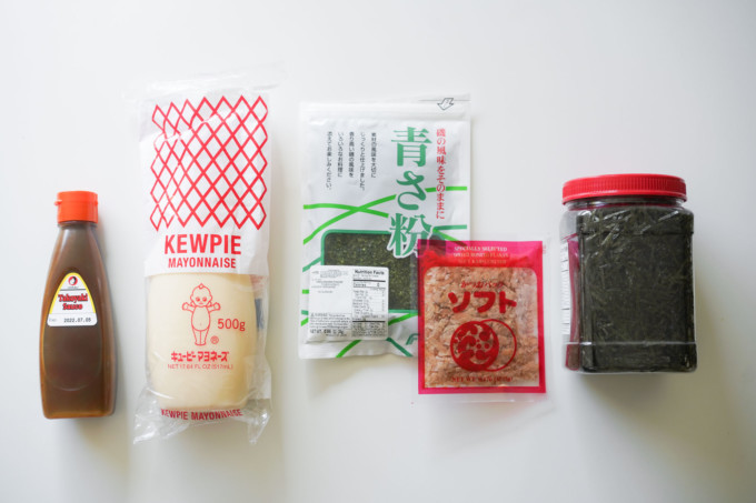 takoyaki sauce and toppings