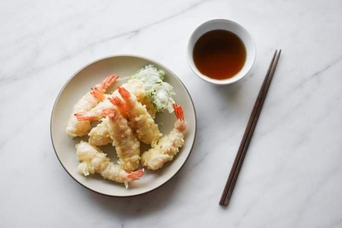 plate of tempura shrimp