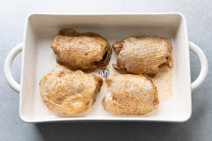 chicken thighs in baking dish