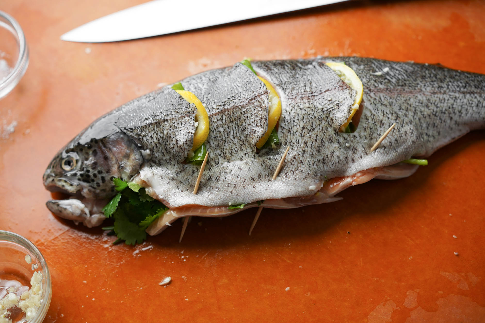 grilled whole fish in foil