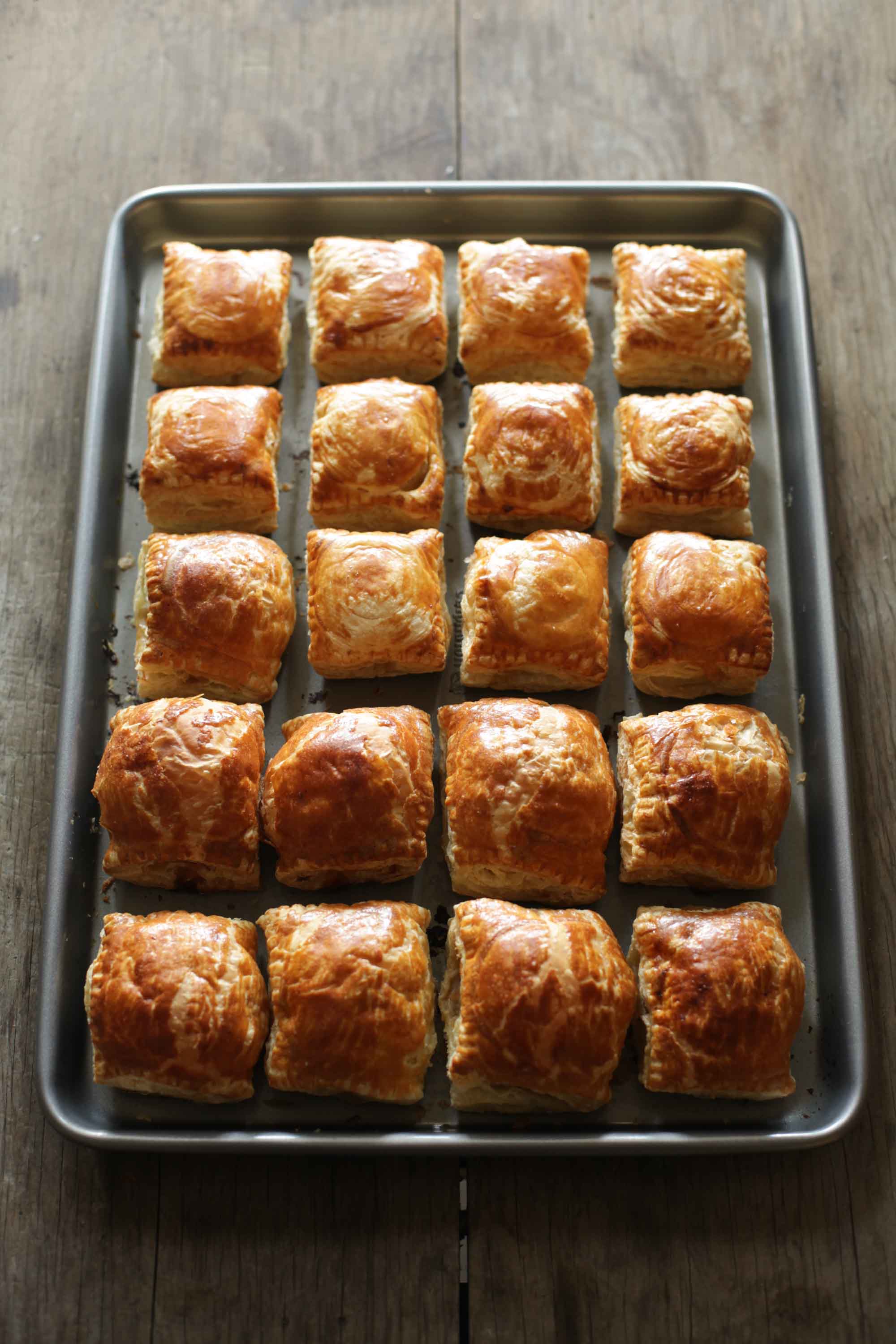 Pâté Chaud Recipe (Patê Sô / Vietnamese Meat Pastries) Hungry Huy