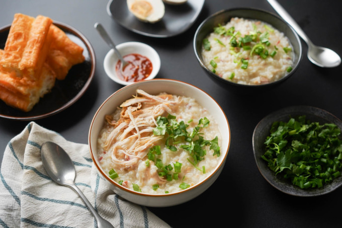Vietnamese porridge / chicken rice cháo gà